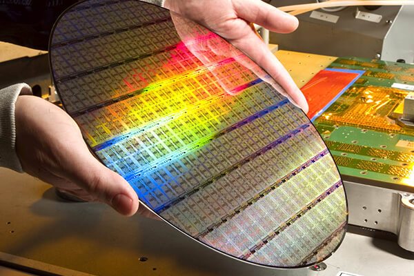 semi-conductor packaging